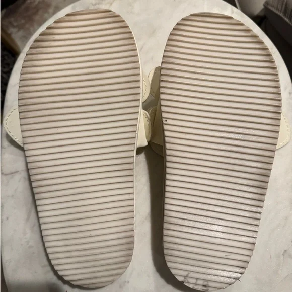 Farm Rio White Monstera Anatomic Slide Sandals Size US 7 - Picture 4 of 4